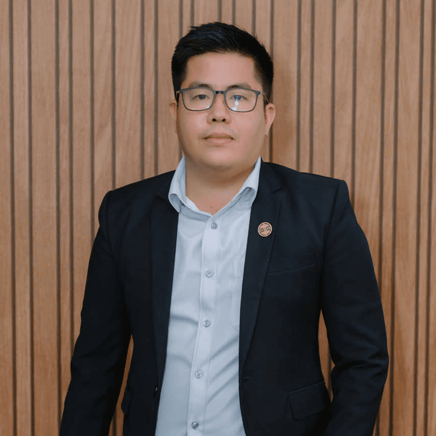Ông Nguyễn Minh Khang